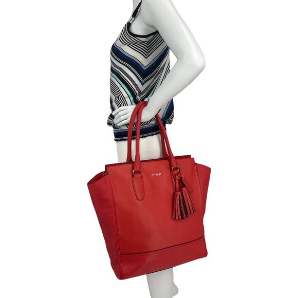 Coach Red Leather Large Tote Bag - Picture 3 of 9
